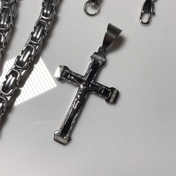 Byzantine Chain/Bracelet/Cross Pendant Combo - Picture 5 of 5